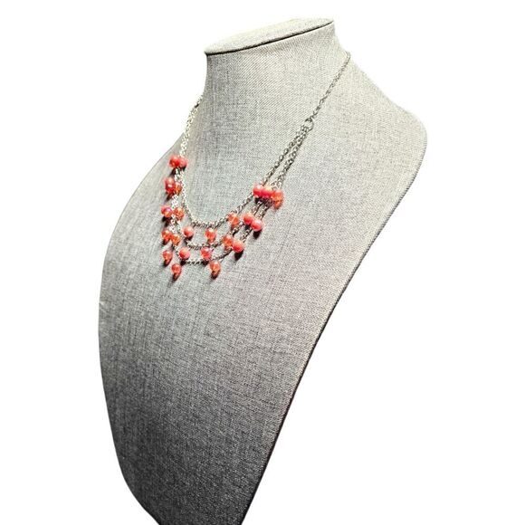 Red Berry Bliss Dangle Necklace (NWOT) - Picture 4 of 12